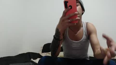 Snapshot of jeampier_sexy chatting on 4, 3, 2025 jeampier_sexy online show from 4, 3, 2025