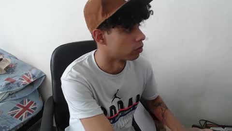 Snapshot of jeampier_sexy chatting on 14, 9, 2025 jeampier_sexy online show from 14, 9, 2025