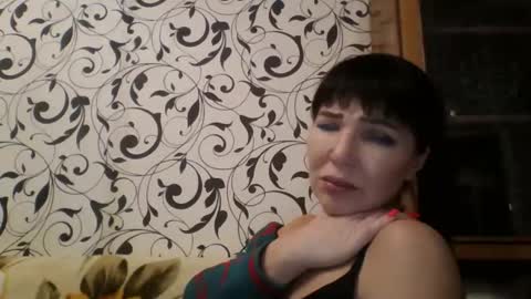 Snapshot of jeanedavis chatting on 1, 2, 2025 JeaneDavis online show from 1, 2, 2025