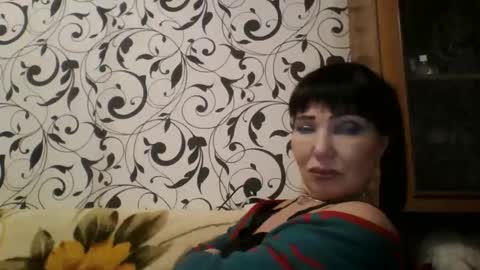 Snapshot of jeanedavis chatting on 2, 2, 2025 JeaneDavis online show from 2, 2, 2025