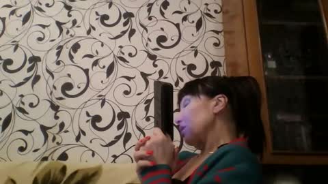 Snapshot of jeanedavis chatting on 11, 2, 2025 JeaneDavis online show from 11, 2, 2025