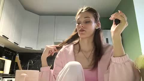 Hanna online show from 10, 4, 2026