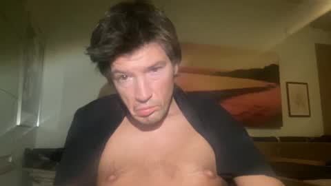 jeanslov online show from 2, 12, 2024