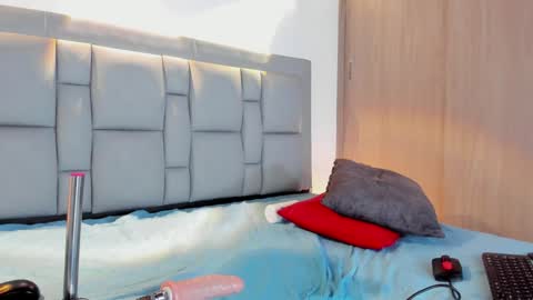 Snapshot of jeffrey_cottom chatting on 6, 2, 2025 Jeff online show from 6, 2, 2025