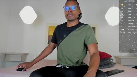 Snapshot of jeffrey_cottom chatting on 8, 3, 2025 Jeff online show from 8, 3, 2025