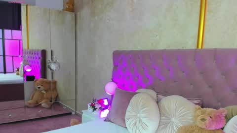 Snapshot of jelisse_jones chatting on 6, 2, 2025 Jelisse online show from 6, 2, 2025