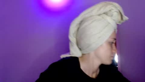 jellyrose online show from 17, 12, 2025