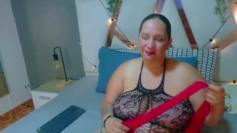 Snapshot of jenacooper__ chatting on 10, 5, 2026 Jena online show from 10, 5, 2026