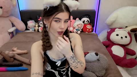 Dolly online show from 23, 11, 2025