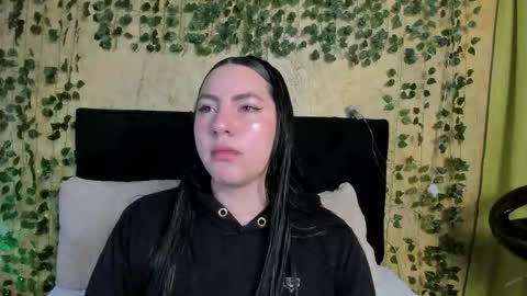 jeniferpowell_nm online show from 7, 1, 2026