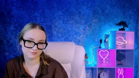 Jenny online show from 15, 5, 2026