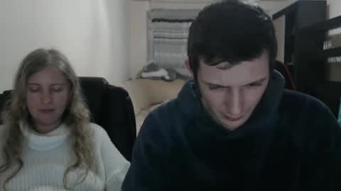 Snapshot of jenisandpeter chatting on 1, 3, 2025 JenisAndPeter online show from 1, 3, 2025