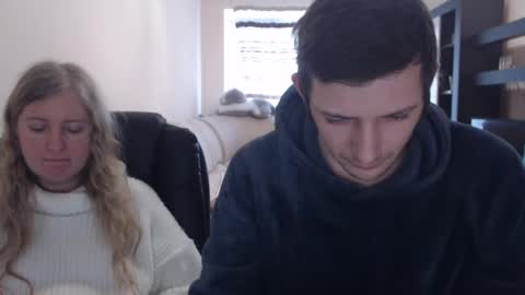 Snapshot of jenisandpeter chatting on 7, 3, 2025 JenisAndPeter online show from 7, 3, 2025