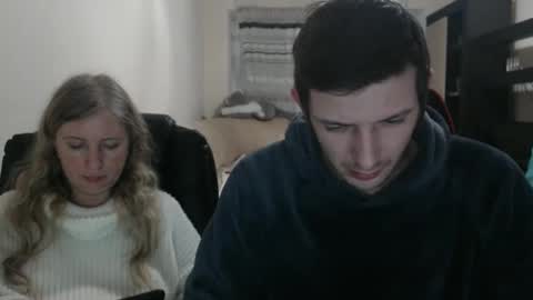 Snapshot of jenisandpeter chatting on 7, 3, 2025 JenisAndPeter online show from 7, 3, 2025