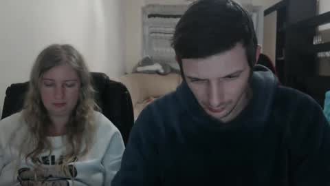 Snapshot of jenisandpeter chatting on 8, 3, 2025 JenisAndPeter online show from 8, 3, 2025