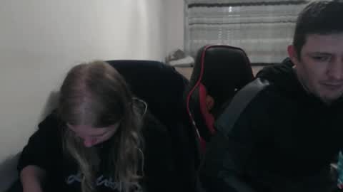 Snapshot of jenisandpeter chatting on 10, 10, 2025 JenisAndPeter online show from 10, 10, 2025