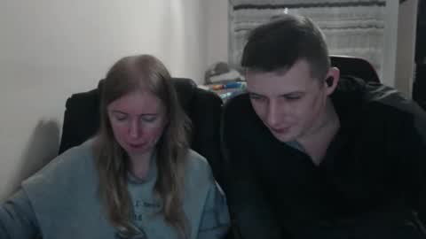 Snapshot of jenisandpeter chatting on 15, 10, 2025 JenisAndPeter online show from 15, 10, 2025