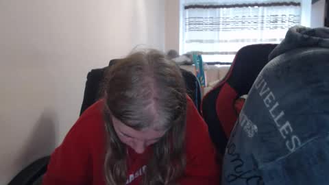 Snapshot of jenisandpeter chatting on 29, 11, 2025 JenisAndPeter online show from 29, 11, 2025