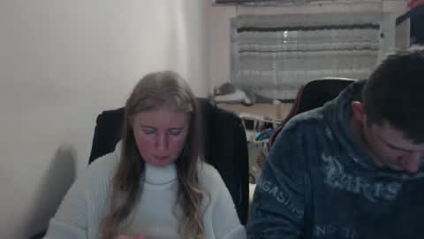 Snapshot of jenisandpeter chatting on 2, 3, 2026 JenisAndPeter online show from 2, 3, 2026