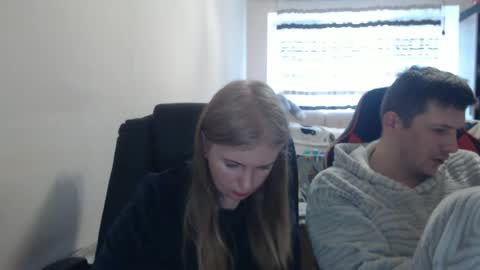 Snapshot of jenisandpeter chatting on 14, 3, 2026 JenisAndPeter online show from 14, 3, 2026