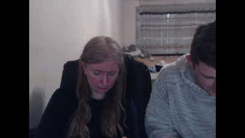 Snapshot of jenisandpeter chatting on 15, 3, 2026 JenisAndPeter online show from 15, 3, 2026