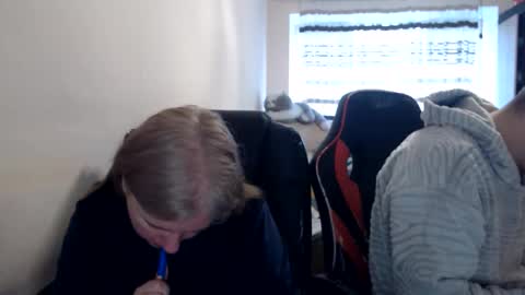 Snapshot of jenisandpeter chatting on 16, 3, 2026 JenisAndPeter online show from 16, 3, 2026