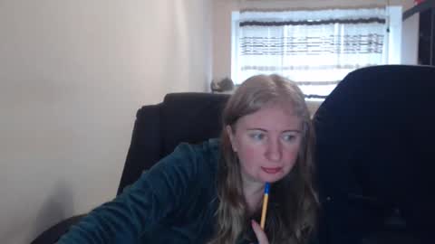 Snapshot of jenisandpeter chatting on 19, 3, 2026 JenisAndPeter online show from 19, 3, 2026