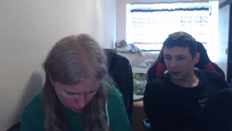 Snapshot of jenisandpeter chatting on 28, 3, 2026 JenisAndPeter online show from 28, 3, 2026