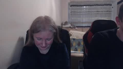 Snapshot of jenisandpeter chatting on 31, 3, 2026 JenisAndPeter online show from 31, 3, 2026