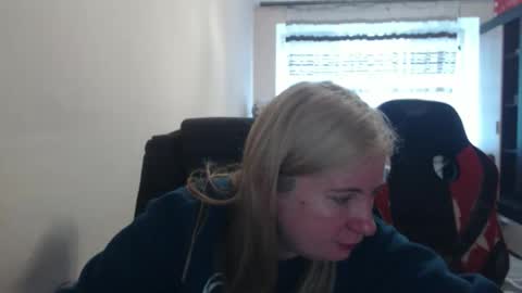 Snapshot of jenisandpeter chatting on 26, 4, 2026 JenisAndPeter online show from 26, 4, 2026