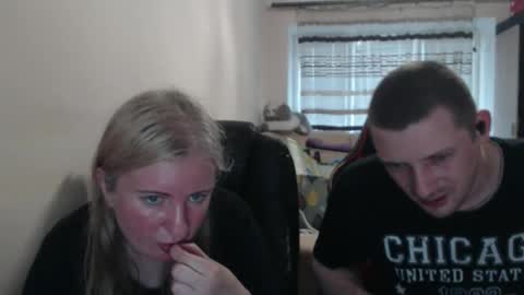Snapshot of jenisandpeter chatting on 20, 5, 2026 JenisAndPeter online show from 20, 5, 2026