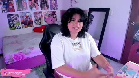 Snapshot of jenna_greyy_ chatting on 4, 5, 2026 Jenna Grey online show from 4, 5, 2026