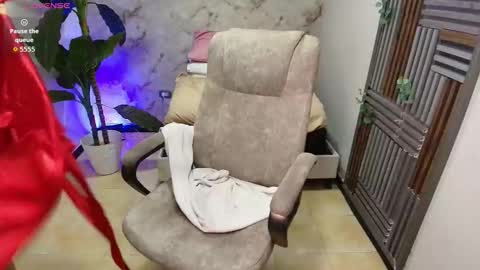 Valentina online show from 7, 3, 2026