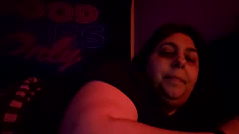 Snapshot of jennabrady chatting on 15, 1, 2025 Dragon Queen. Be my Dragon -- and online show from 15, 1, 2025