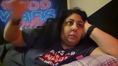 Snapshot of jennabrady chatting on 6, 2, 2025 Dragon Queen. Be my Dragon -- and online show from 6, 2, 2025