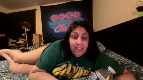 Snapshot of jennabrady chatting on 11, 9, 2025 Dragon Queen. Be my Dragon -- and online show from 11, 9, 2025