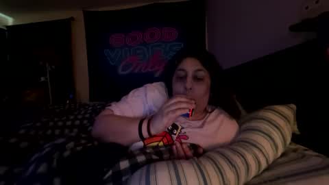 Snapshot of jennabrady chatting on 27, 9, 2025 Dragon Queen. Be my Dragon -- and online show from 27, 9, 2025