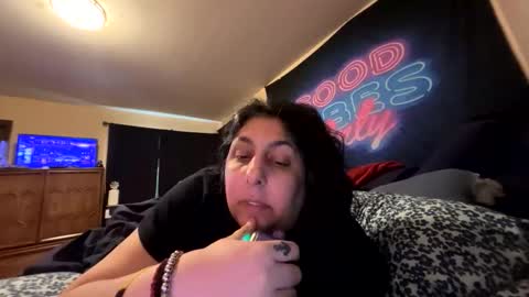 Snapshot of jennabrady chatting on 9, 10, 2025 Dragon Queen. Be my Dragon -- and online show from 9, 10, 2025