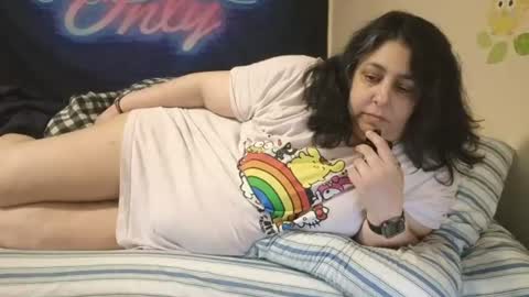 Snapshot of jennabrady chatting on 25, 6, 2026 Dragon Queen. Be my Dragon -- and online show from 25, 6, 2026
