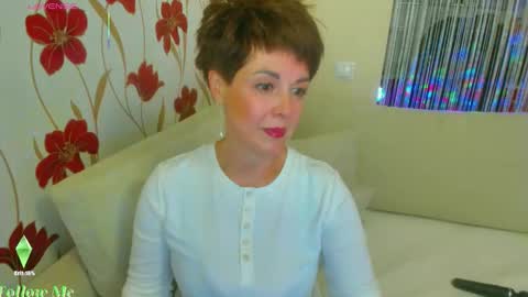 Jenn online show from 15, 2, 2026