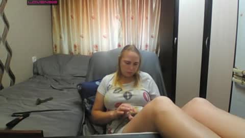 Snapshot of jennideep chatting on 14, 7, 2026 JenniDeep online show from 14, 7, 2026