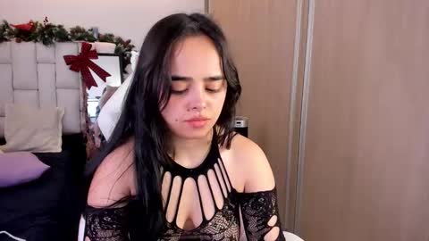 Lim Jennie online show from 11, 12, 2024