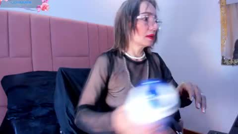 Snapshot of jennierosse chatting on 12, 6, 2026 Jennie online show from 12, 6, 2026