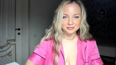 Jennifer online show from 20, 4, 2026