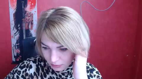 Snapshot of jennifer_cuttie chatting on 13, 1, 2026 Jennifer online show from 13, 1, 2026