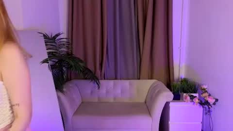 Snapshot of jennifer_shy_ chatting on 20, 6, 2026 Jennifer online show from 20, 6, 2026