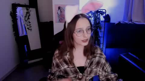 jenniferkiim online show from 11, 11, 2025