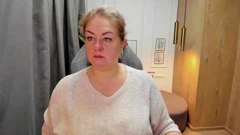 Snapshot of jenniferlight chatting on 20, 1, 2025 Jennifer online show from 20, 1, 2025