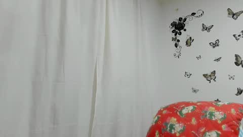Snapshot of jenniferloveyou chatting on 27, 12, 2024 jenniferloveyou online show from 27, 12, 2024