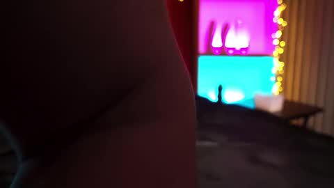 Snapshot of jenniferstarcd chatting on 24, 10, 2025 Jennifer Star online show from 24, 10, 2025